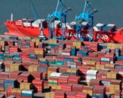 Terminais portuários